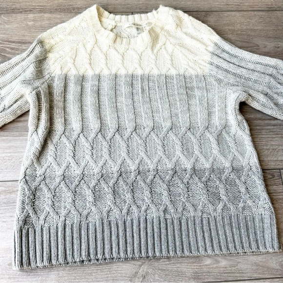 Max Studio Colour  Block Wool Blend Cable Knit Ruffle Sleeve Sweater - Picture 5 of 13